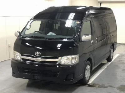TOYOTA HIACE