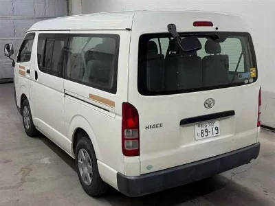 Toyota HIACE WAGON