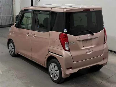 Mitsubishi eK X Space