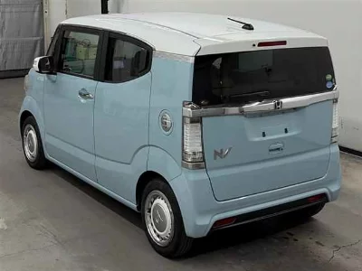 Honda N-Box Slash