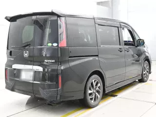 Honda STEPWGN SPADA