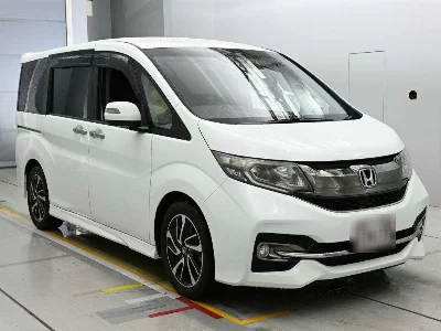 Honda STEPWGN SPADA