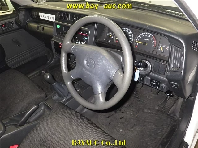 Toyota Comfort  с аукциона в Японии