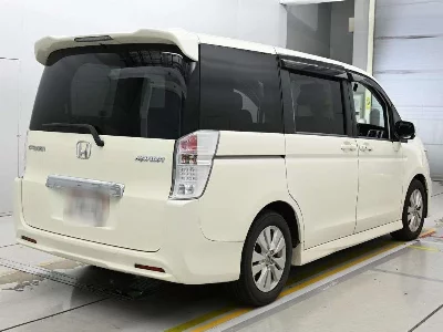 Honda STEPWGN SPADA