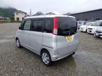 Suzuki Palette