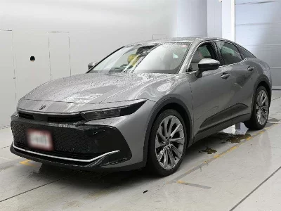 Toyota Crown Crossover