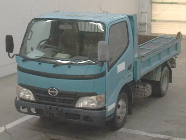Hino Dutro  с аукциона в Японии