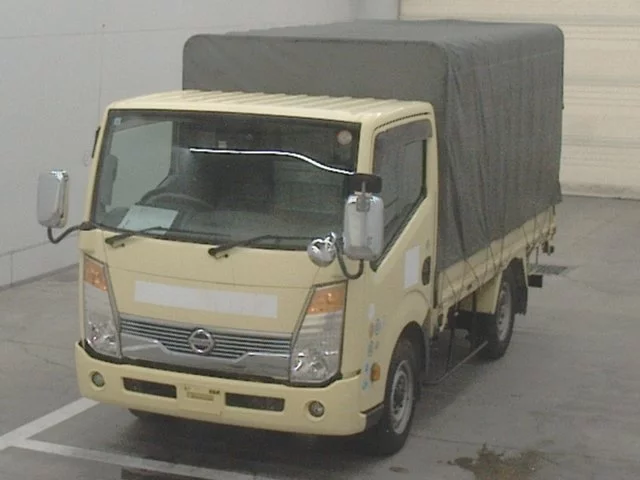 Nissan Atlas  с аукциона в Японии