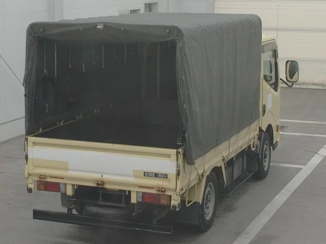 Nissan Atlas  с аукциона в Японии