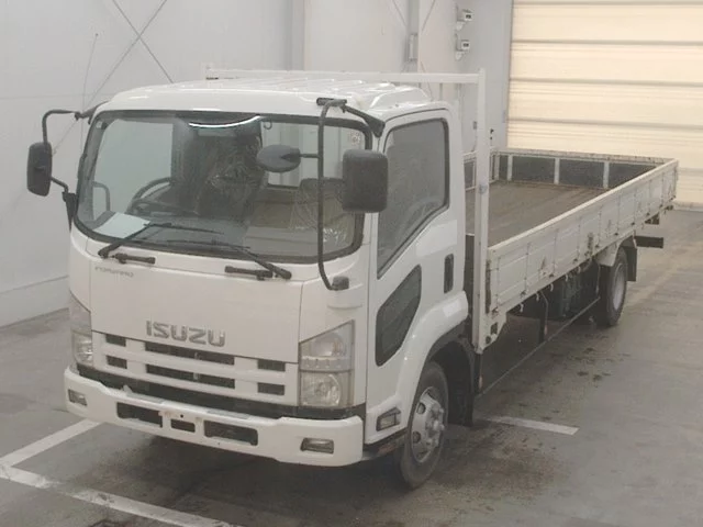 Isuzu Forward  с аукциона в Японии