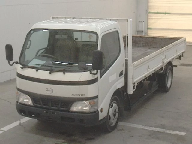Hino Dutro  с аукциона в Японии