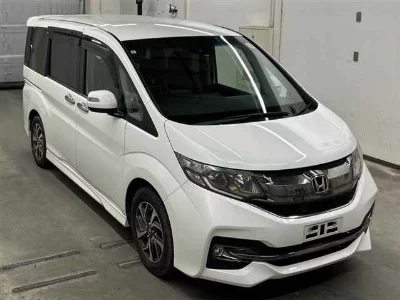 Honda STEPWGN SPADA