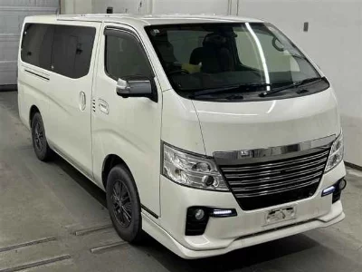 Nissan NV350 Caravan