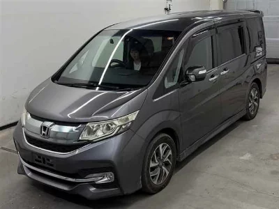 Honda STEPWGN SPADA