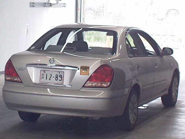 Nissan Sylphy  с аукциона в Японии