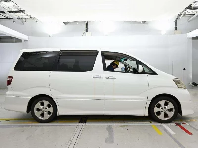 Toyota ALPHARD V