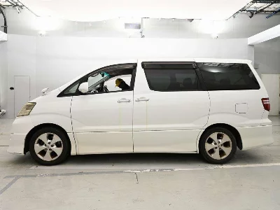 Toyota ALPHARD V