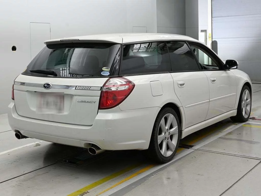 Subaru Legacy  с аукциона в Японии
