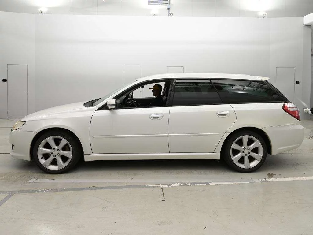 Subaru Legacy  с аукциона в Японии