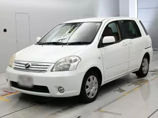 Toyota Raum