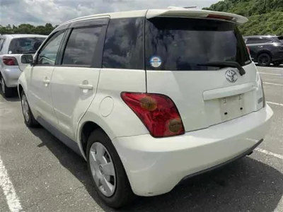 Toyota Ist
