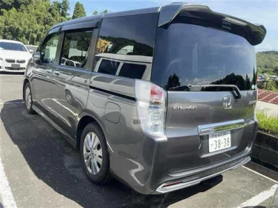 Honda STEPWGN SPADA