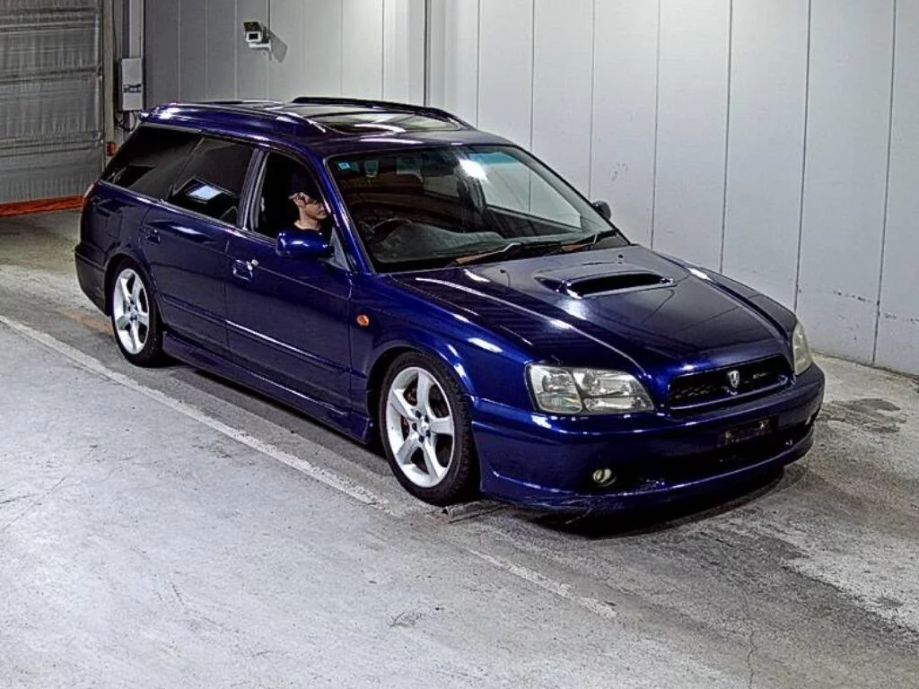 Subaru Legacy  с аукциона в Японии