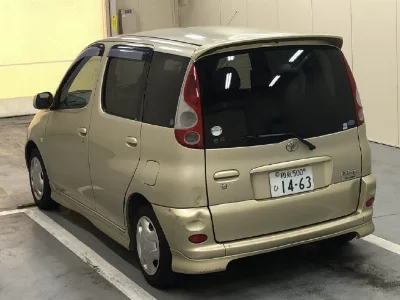 Toyota FUN CARGO