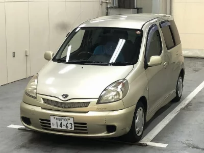 Toyota FUN CARGO
