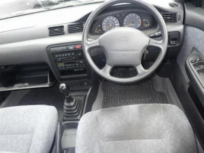 Nissan Sunny