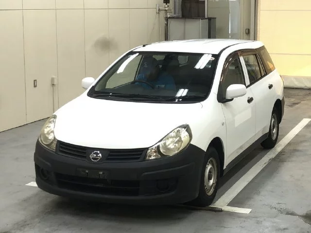 Nissan AD  с аукциона в Японии