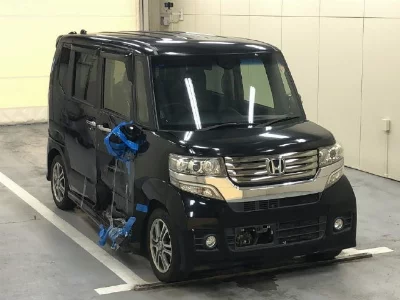 Honda N BOX CUSTOM