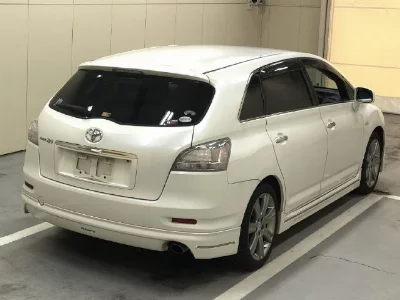 Toyota Mark X Zio