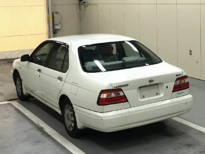 Nissan Bluebird