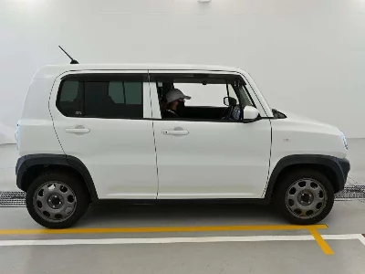 Mazda Flair Crossover