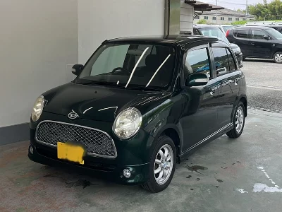 Daihatsu Mira Gino