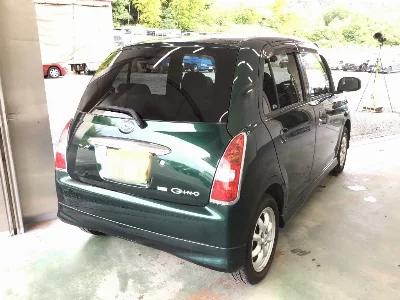 Daihatsu Mira Gino