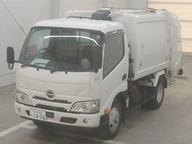 Hino Dutro  с аукциона в Японии