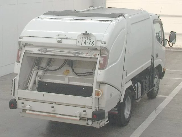 Hino Dutro  с аукциона в Японии