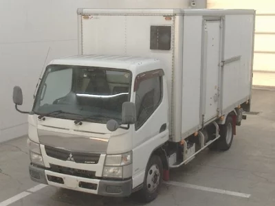 Mitsubishi Fuso Canter