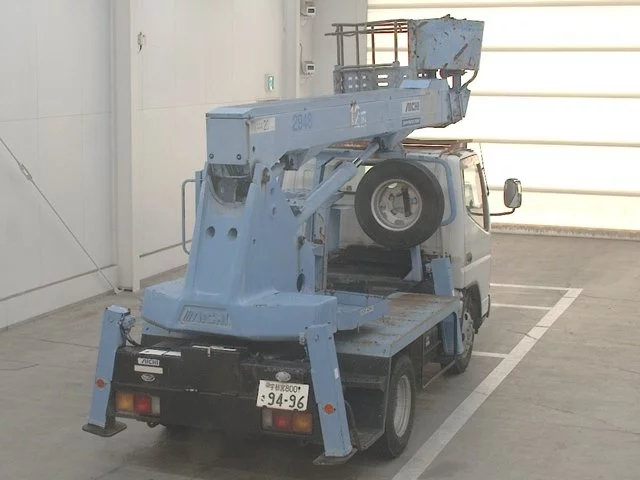 Mitsubishi Fuso Canter  с аукциона в Японии