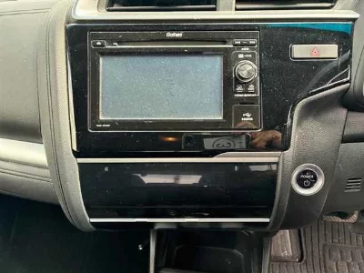 Honda FIT HYBRID