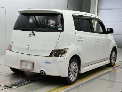 Toyota bB