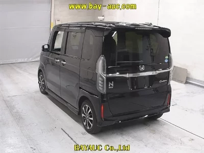 Honda N BOX CUSTOM