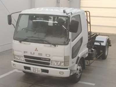 Mitsubishi FUSO FIGHTER