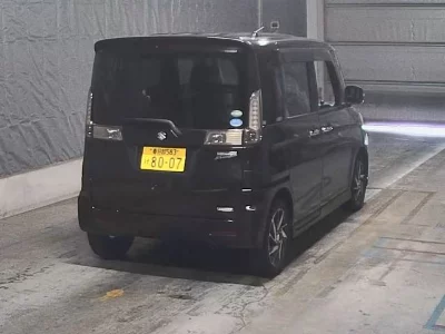 Suzuki Spacia Custom