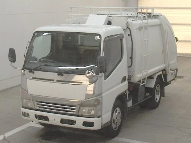 Mitsubishi Fuso Canter  с аукциона в Японии