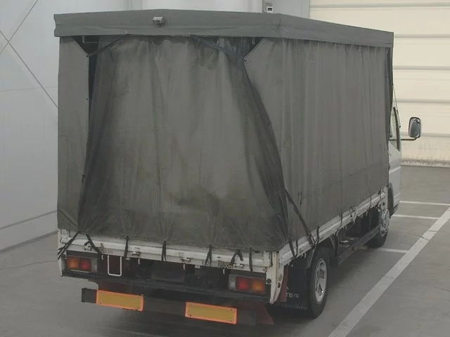 Mitsubishi Fuso Canter  с аукциона в Японии