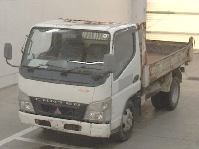 Mitsubishi Fuso Canter  с аукциона в Японии