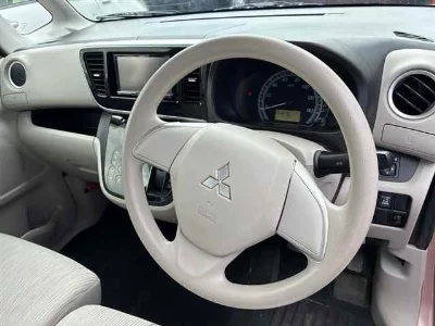 Mitsubishi eK X Space
